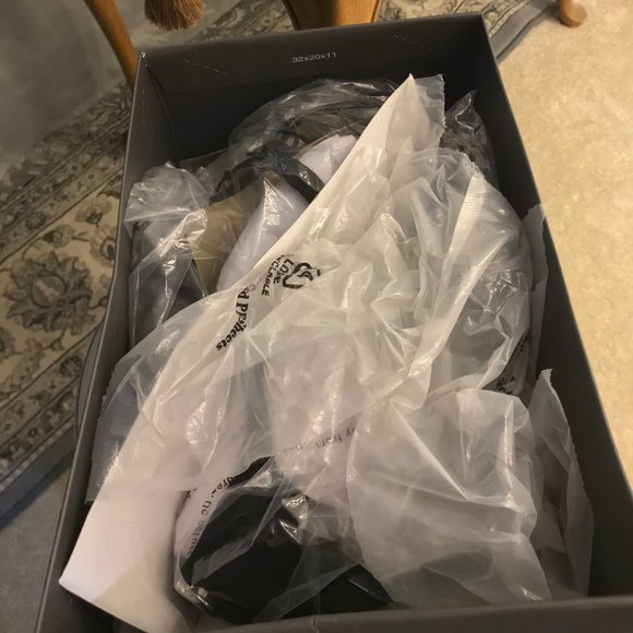 Ann Taylor Bryn Pumps Bow Ankle Strap Suede - Picture 9 of 9